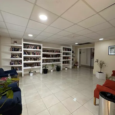 Estudio Pyr Privado Frente Al Puerto De *