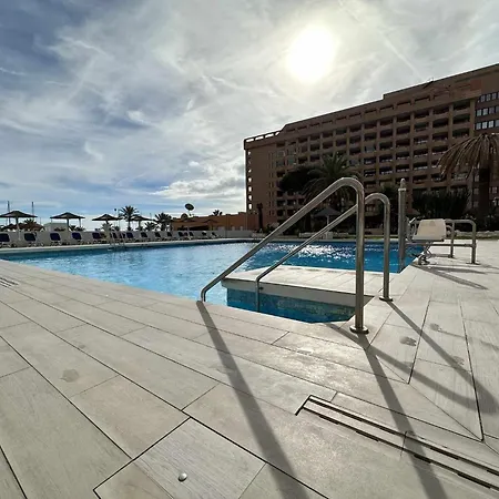 Estudio Pyr Privado Frente Al Puerto De *