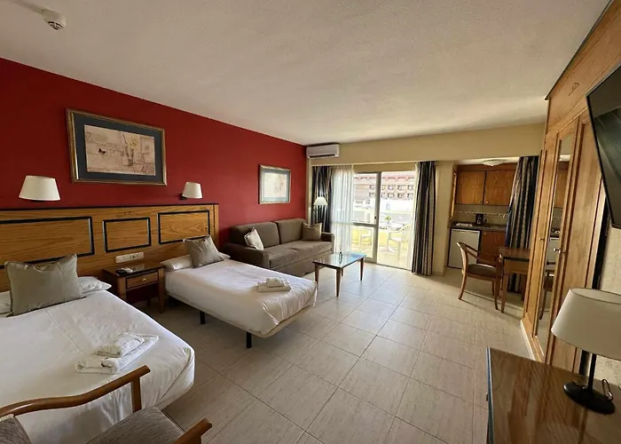 Estudio Pyr Privado Frente Al Puerto De *