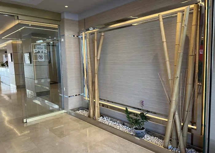 Estudio Pyr Privado Frente Al Puerto De *