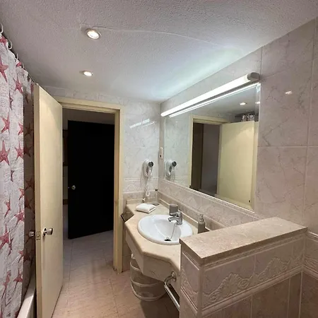 Estudio Pyr Privado Frente Al Puerto De *