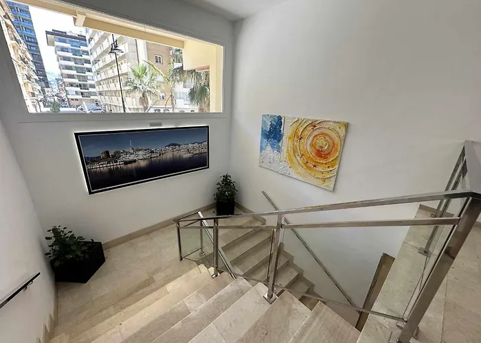 Appartamento Estudio Pyr Privado Frente Al Puerto De Fuengirola