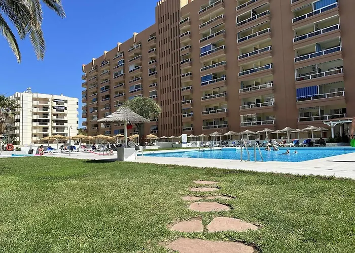 Estudio Pyr Privado Frente Al Puerto De Fuengirola