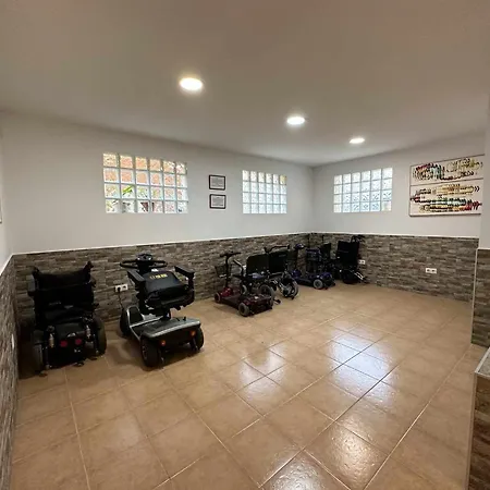 Estudio Pyr Privado Frente Al Puerto De 아파트