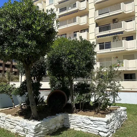Estudio Pyr Privado Frente Al Puerto De 푸엔히롤라